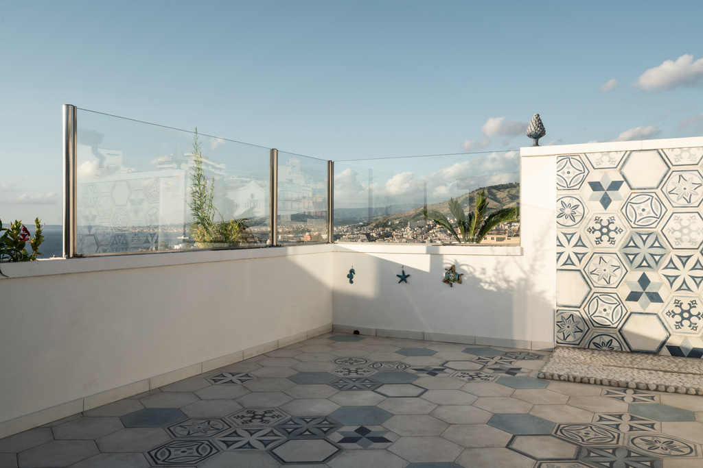 terrazza attico pavimentazione design esterni Crucitti Architetti