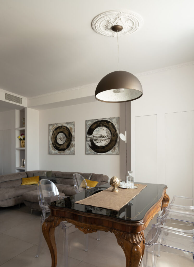 soggiorno con tavolo design moderno Crucitti Architetti