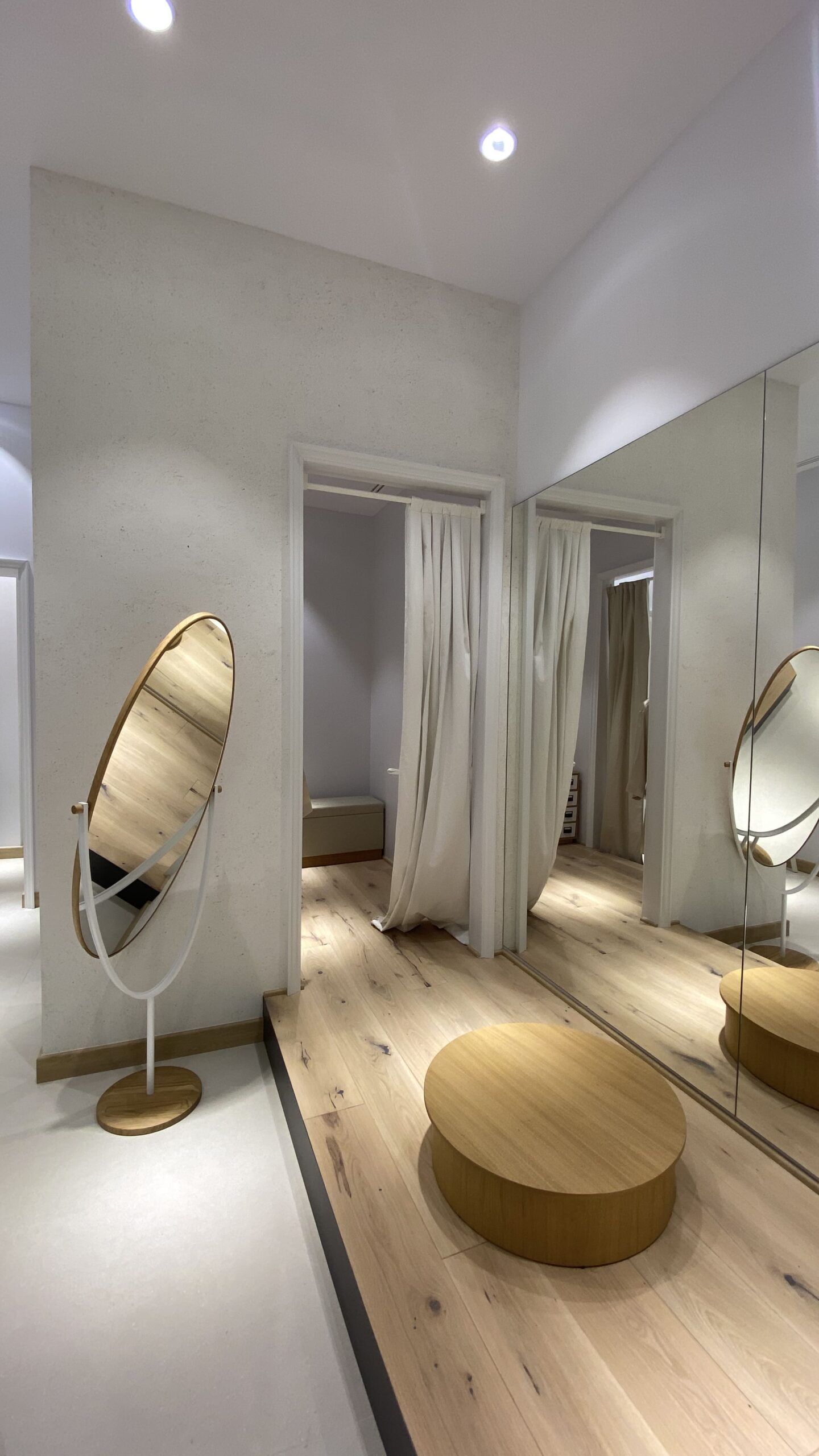 cabine prova Atelier Emé Reggio Calabria interior design Crucitti Architetti boutique