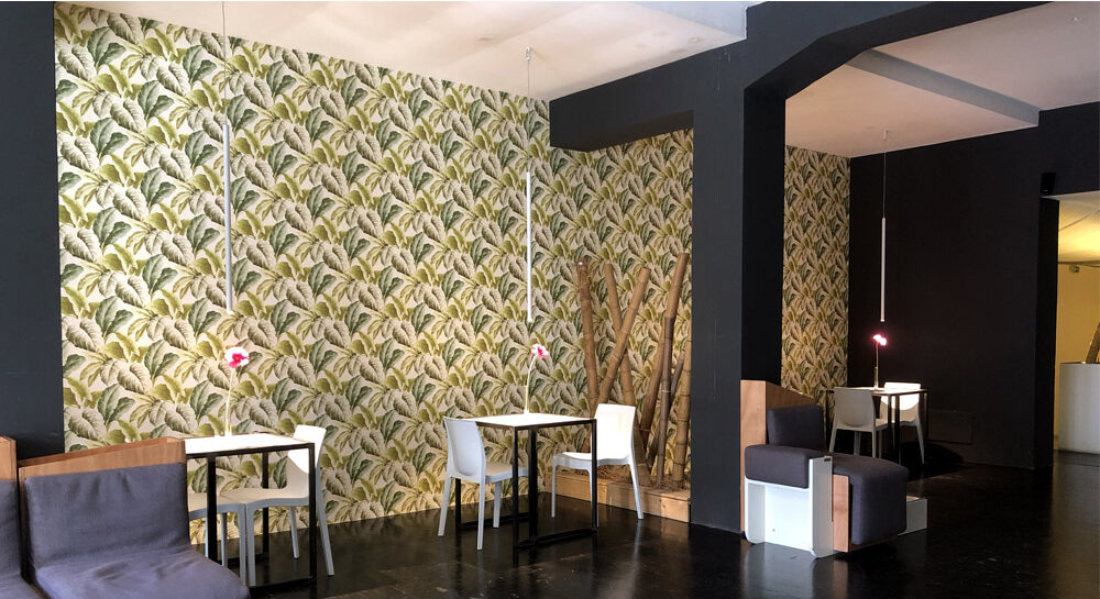 arredo ristorante Manami sushi wine sedute parete decorativa Crucitti Architetti