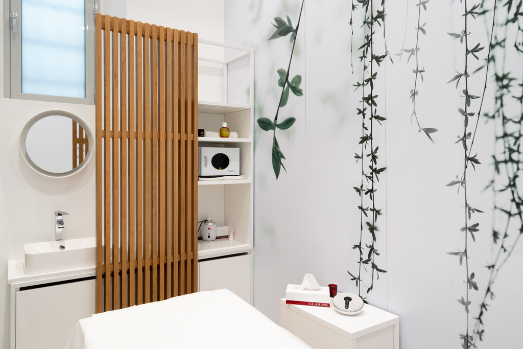 cabina spa NAIMA design naturale separé legno piante centro benessere Crucitti Architetti