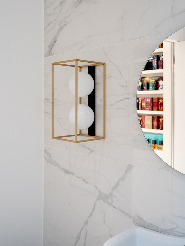 specchio illuminato design spa NAIMA interior lighting Nemo Lighting Crucitti Architetti