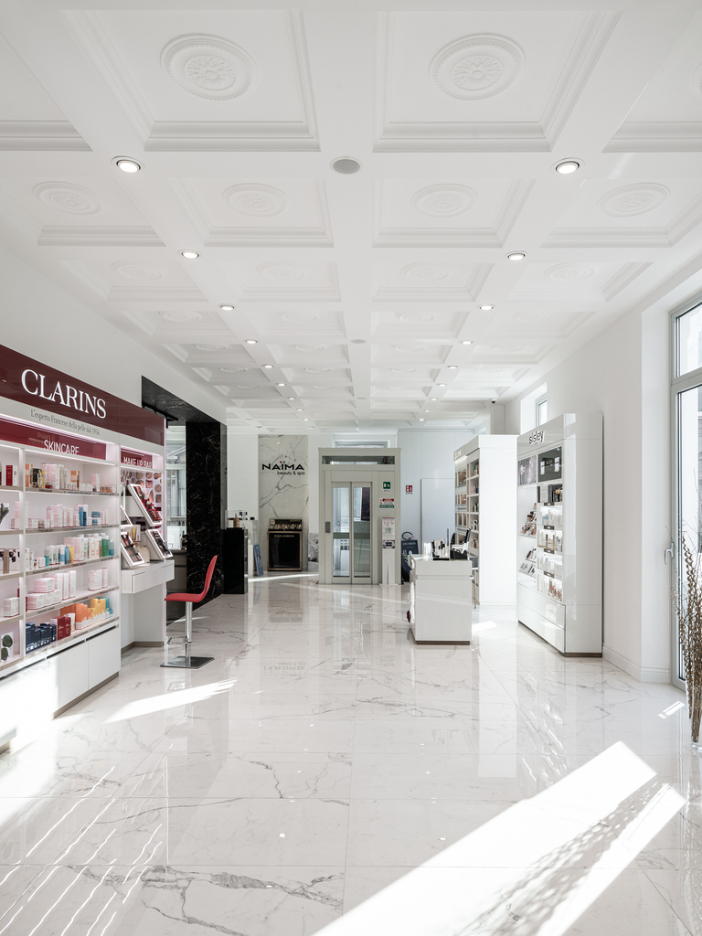 profumeria NAIMA Reggio Calabria interior design Crucitti Architetti