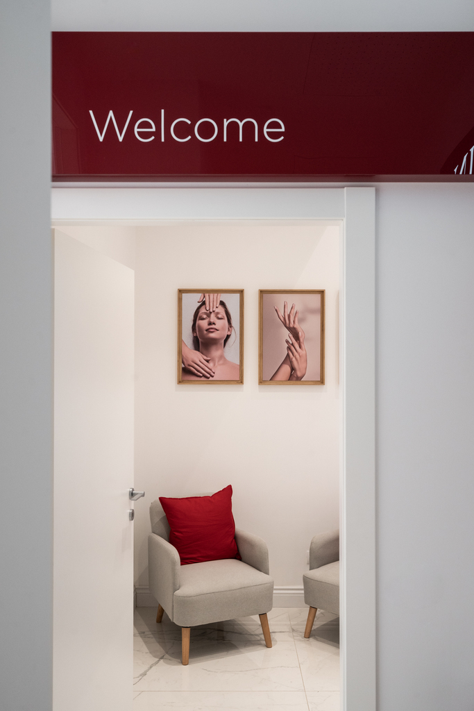 area accoglienza NAIMA beauty spa Reggio Calabria design profumeria artistica Crucitti Architetti